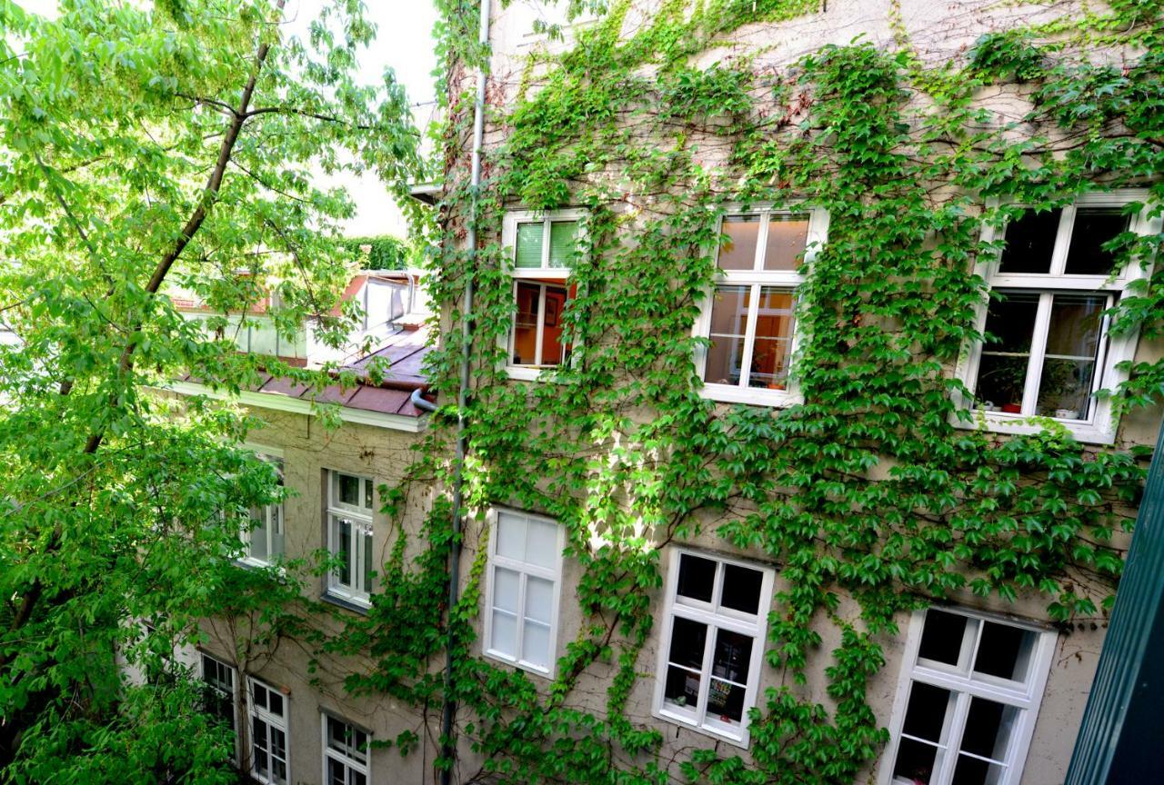 Charming With Balcony In Hip & Trendy Margareten Viena Exterior foto
